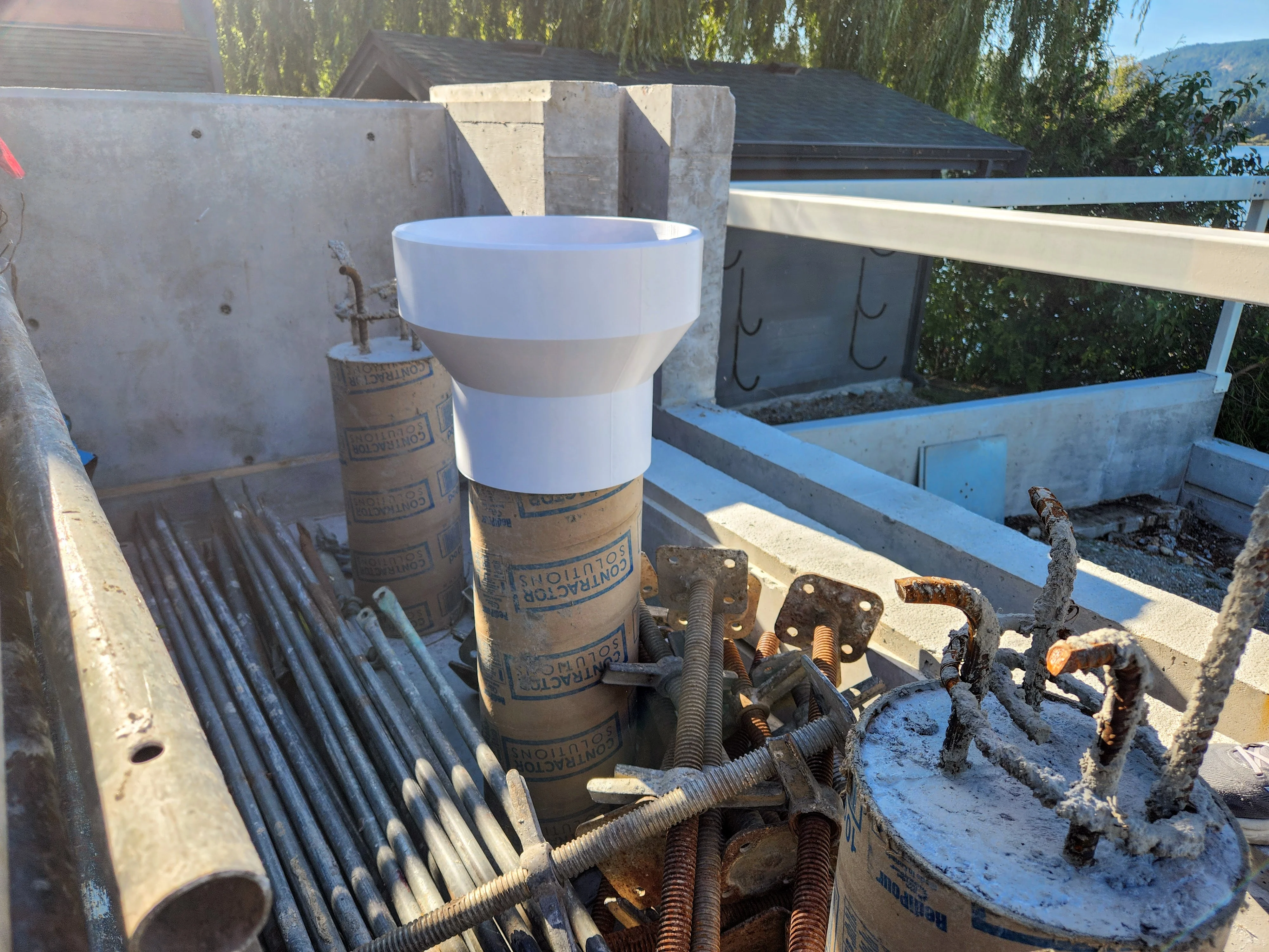 3D printed concrete form with rebar inside